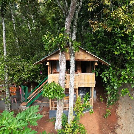 Fab - Bamboo Hut With Open Shower Муннар Экстерьер фото