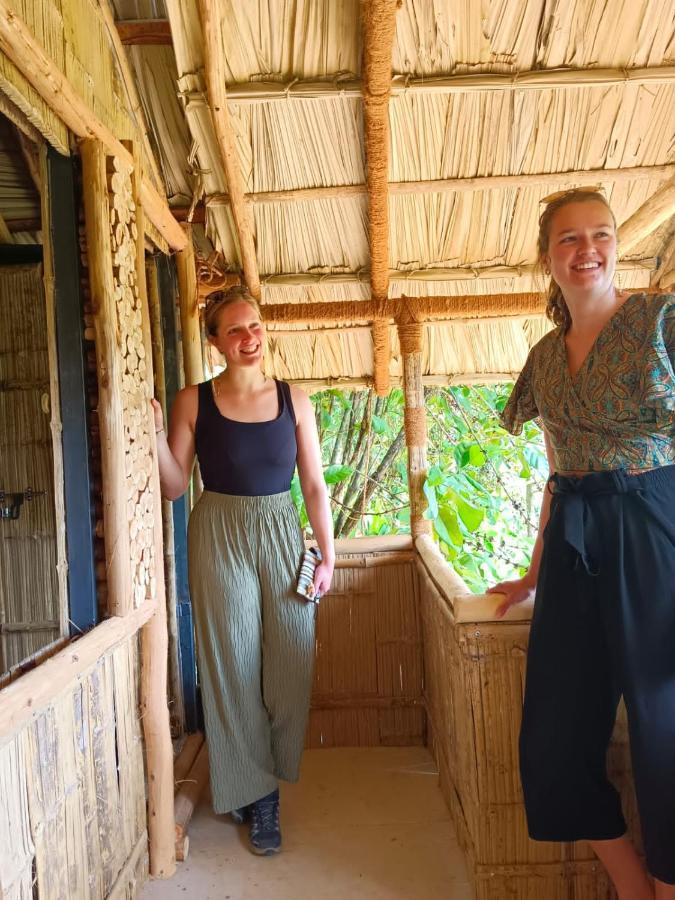 Fab - Bamboo Hut With Open Shower Муннар Экстерьер фото